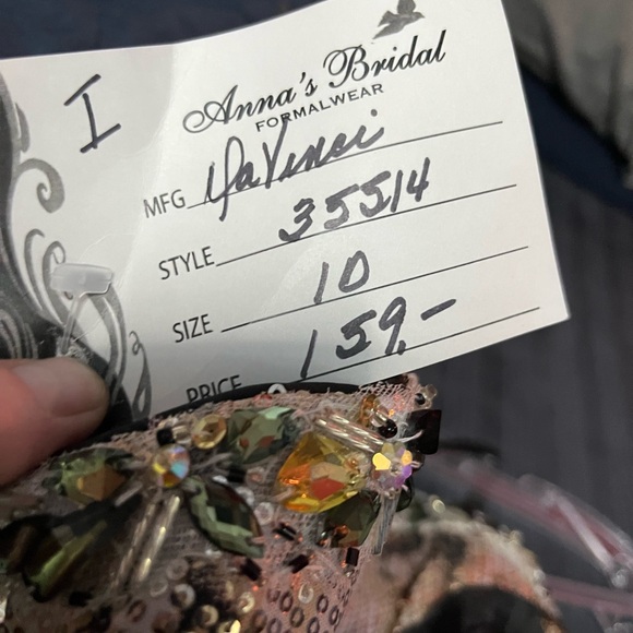 Elegant Black and Patterned Evening Gown brand new with tag, in plastic. - Picture 3 of 3